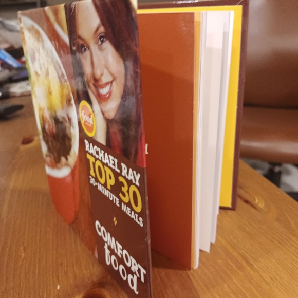 Rachael Ray Top 30/ 30 Minute Meals/Comfort Food Cookbook - Picture 2 of 5